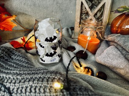 halloween sklenicka netopyri cerna fialova
