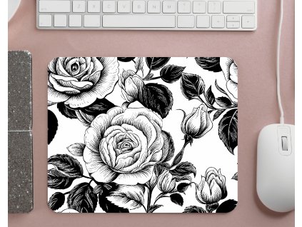 cernobila podlozka pod mys ruze
