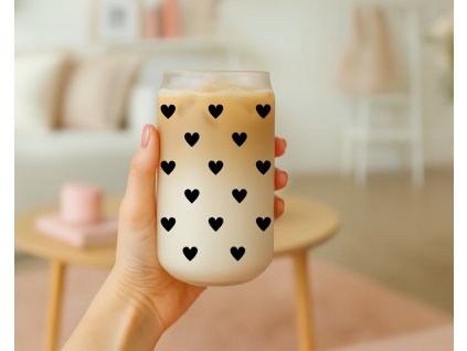 sklenicka srdicka cerna