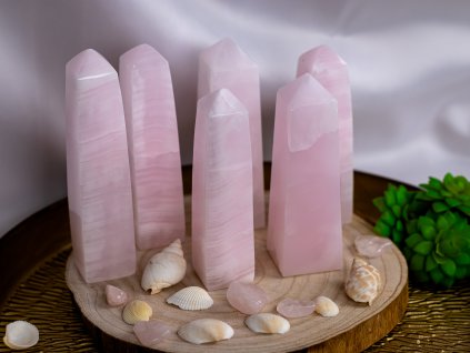 1846 růžový kalcit 331g 1790, 333g 1790, 378g 1790, 397g 1890, 424g 2200, 468g 2200,