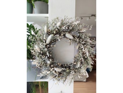 Březový věnec se sušenými květy ZIMA