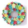 Dekorační věnec na dveře v barvách jara