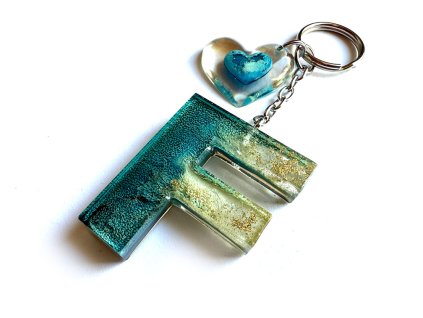 Přívěšek písmeno F