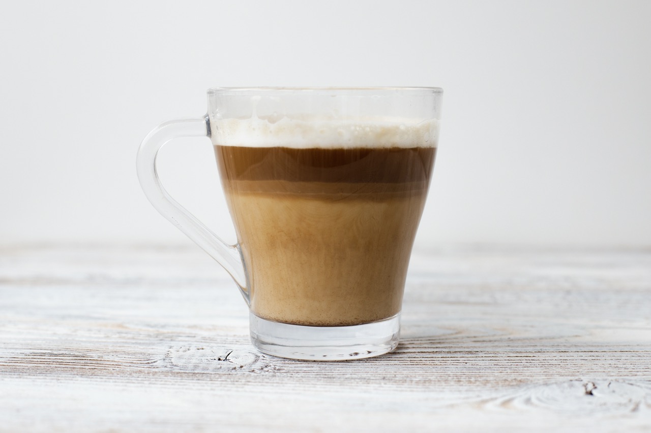 Espresso macchiato: Co to je a jak ho správně připravit