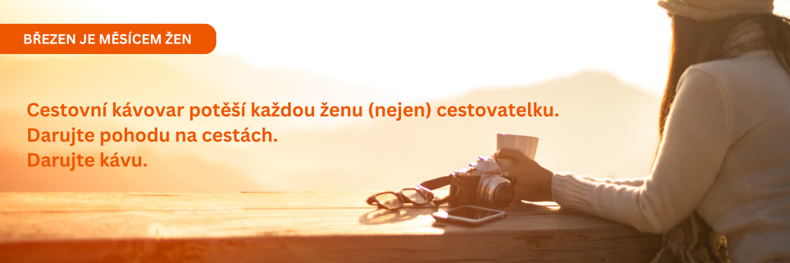 Udělejte radost drahé ženě: Který cestovní kávovar pro ni vybrat?