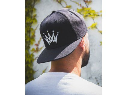 Snapback kšiltovka