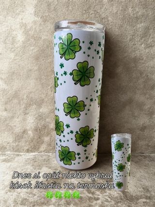 Šťastie na termoske v podobe štvorlístka