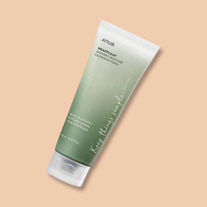 Heartleaf Succinic Moisture Cleansing Foam