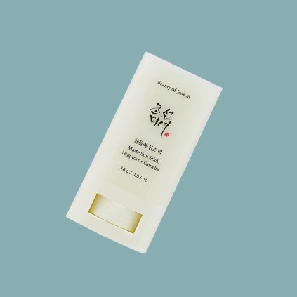 Matte Sun Stick Mugwort + Camelia SPF50