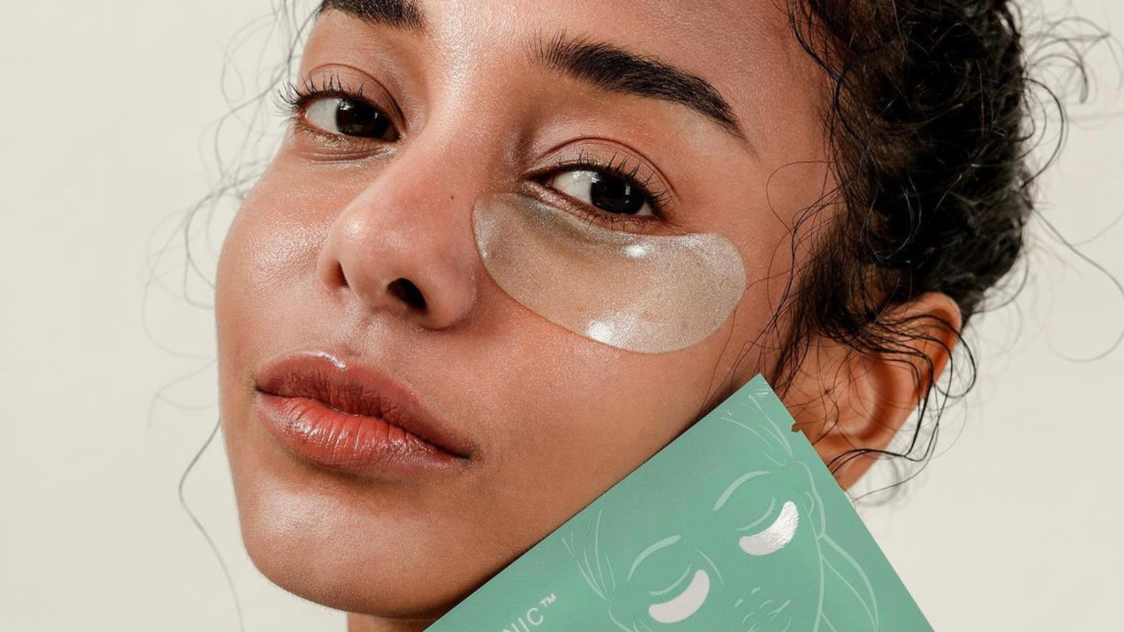 Sbohem, pandí kruhy: jak na tmavé kruhy pod očima s korejskou péčí