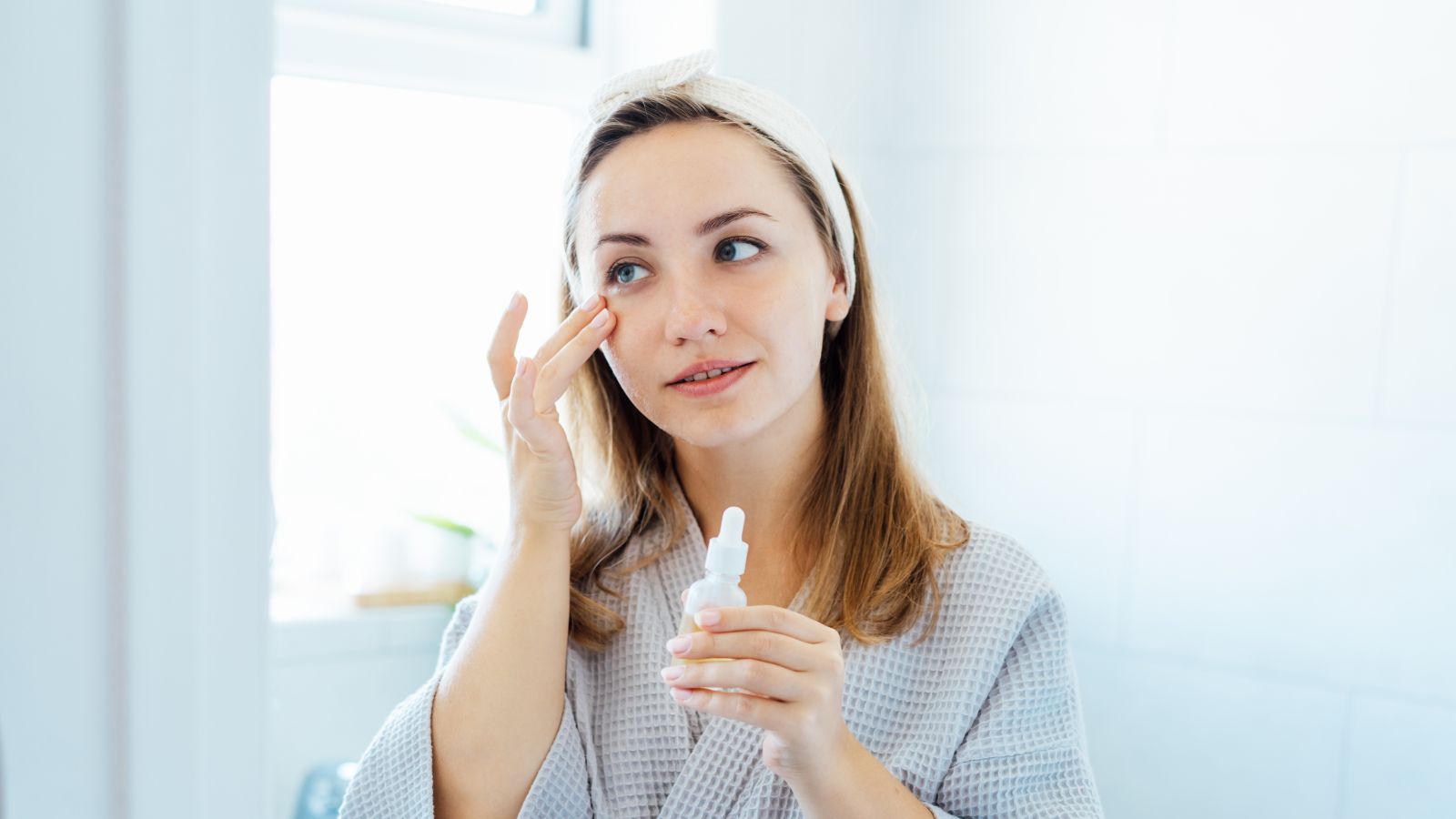 Kyselina hyaluronová: Nejúčinnější složka pro hydrataci