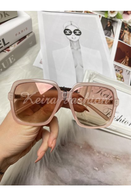 ružové slnečné okuliare