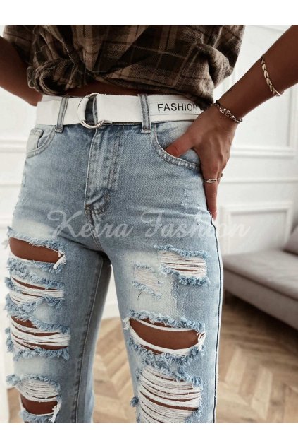 Svetlomodré roztrhané rifle s opaskom