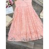 ružové čipkované šaty