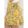 žltá letná sukňa s kvetmi