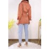 Dámsky tehlový kabát s opaskom a vreckami