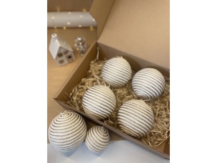 Maxi vianočná guľa - Limitovaná edícia