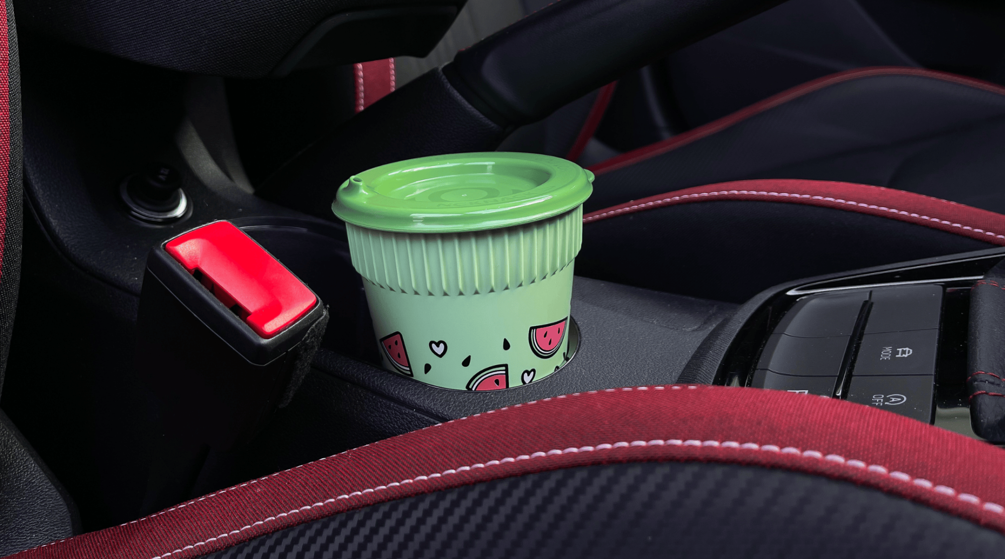 Ideální společník do auta: Proč si zamiluješ kelímek Kelímkuj?