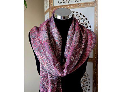 Csillogó Bíborvarázs vállkendő