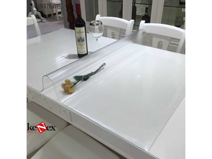 ubrus na stul z mekkeho skla 104 5x119 5 cm 1