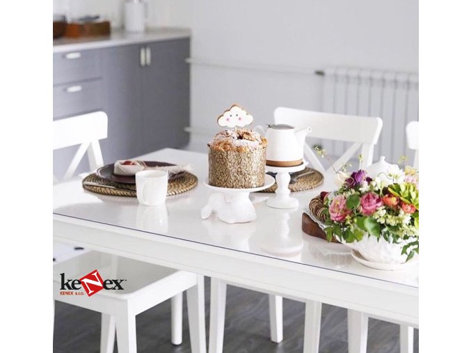 ubrus na stul z mekkeho skla 138x80 cm