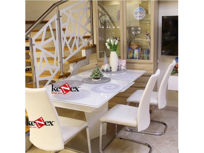 ubrus na stul z mekkeho skla 140x69cm 1