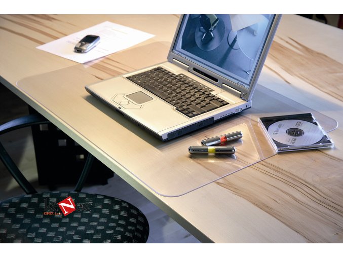 ubrus na stul z mekkeho skla 40x60 cm