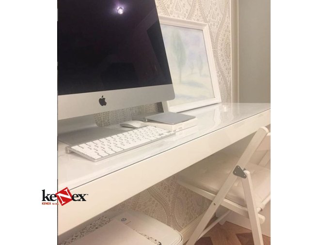 ubrus na stul z mekkeho skla 42x35cm