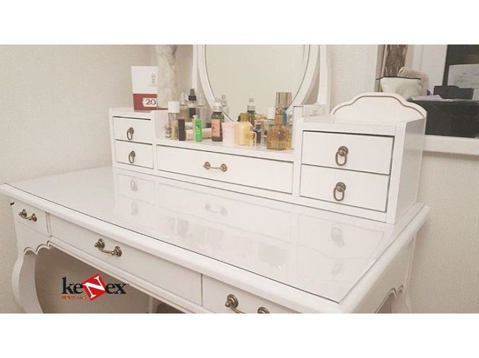 ubrus na stul z mekkeho skla 55x75 cm