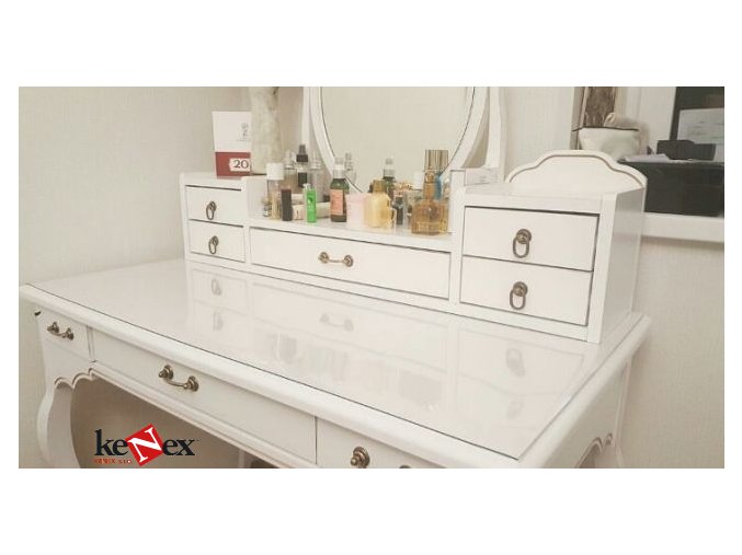 ubrus na stul z mekkeho skla 60x108 cm