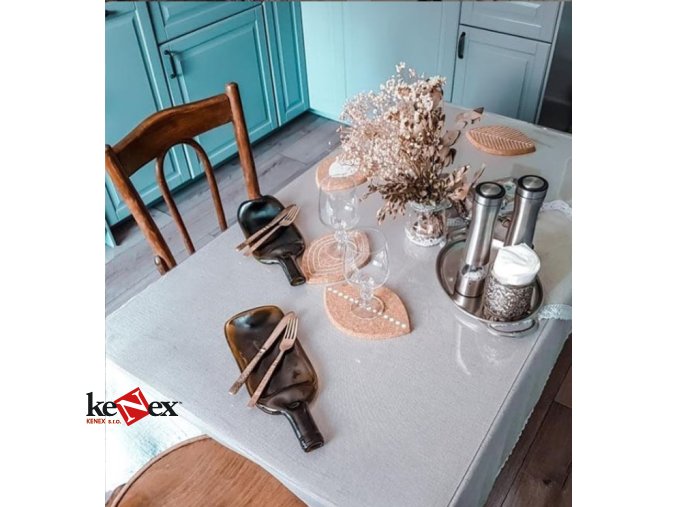 ubrus na stul z mekkeho skla 65x150 cm