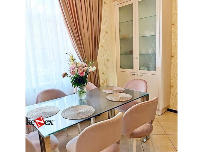 ubrus na stul z mekkeho skla 70x110cm