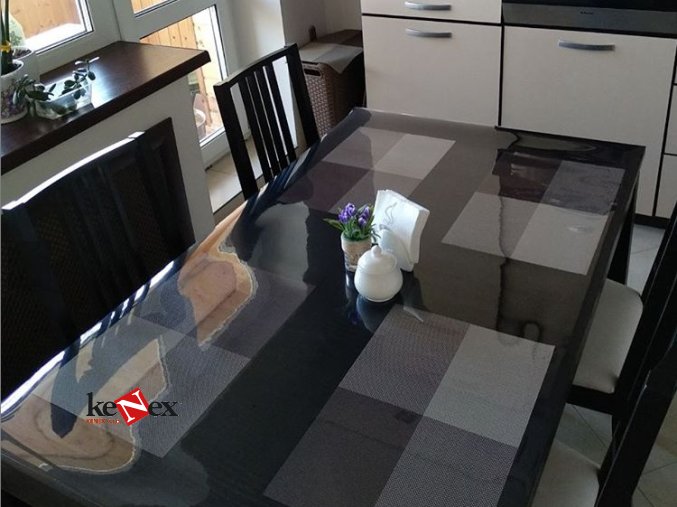 ubrus na stul z mekkeho skla 82x187 cm