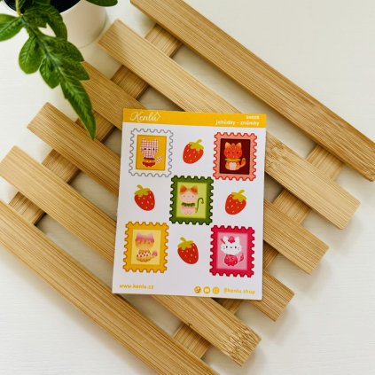 Samolepkový sheet - jahodové kočičky známky