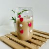 Sklenička - jahody a kytičky
