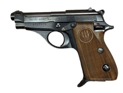 Bazaart A3CA6A1C CB14 4E36 BD19 8A4962A5AC27