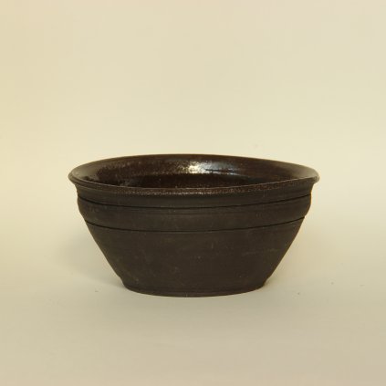 064průměr 17 cm