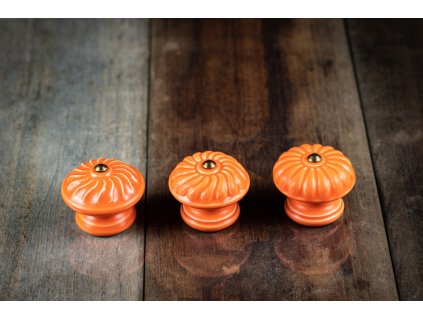 porcelán knopky 45
