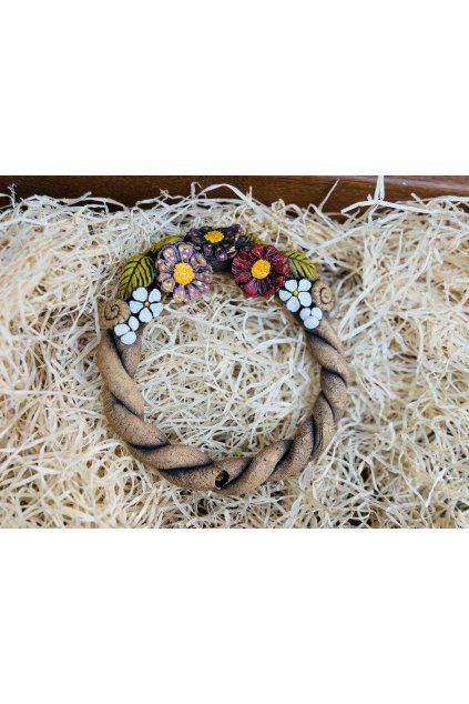 Malý věneček -kytky