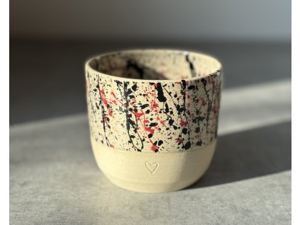 Kalíšek - srdíčko 270ml červeno černý