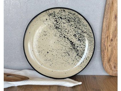 Talíř mělký modelovaný - Ø22cm cákaný černý