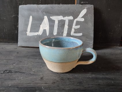 Blueberry cup latte