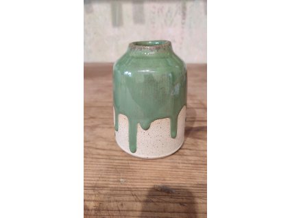 Váza olivová stečená