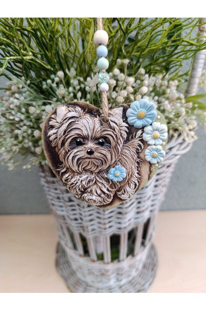 53760ff5 f564 4f42 ab79 da1fe79a30e5