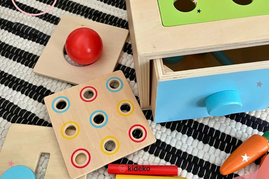 Montessori box ako hračka pre väčšie bábätko