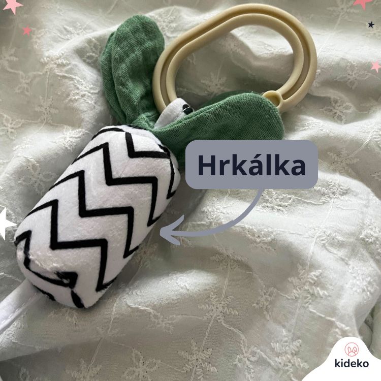 New-Baby-závesná-hračka-leňochod-hrkálka