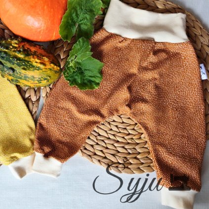 Kojenecké tepláčky Šyju terakotový déšť