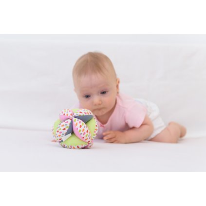 1455 mymoo montessori uchopova lopticka kvapky