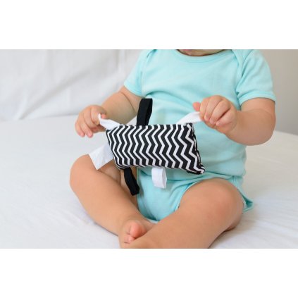 2004 mymoo montessori uchopovy vankusik chevron