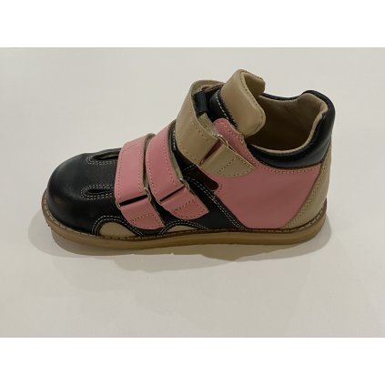 Model 1023 Aurelka ELBUT, farba 00